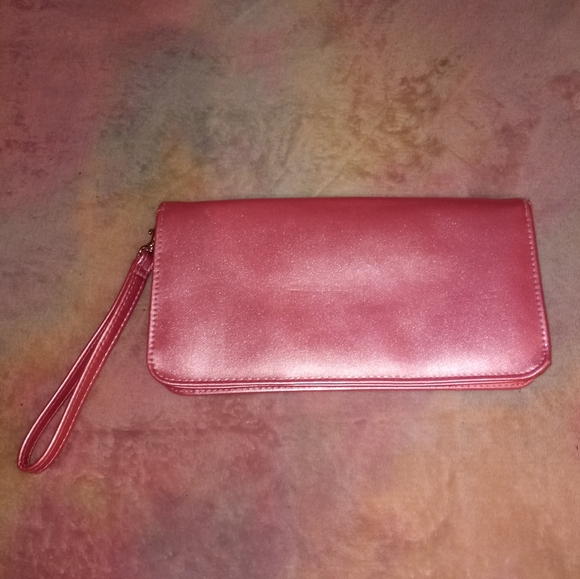 Hello Kitty Loungefly Barbie Pink Metallic Rhinestone Love Wristlet Clutch - Picture 5 of 16